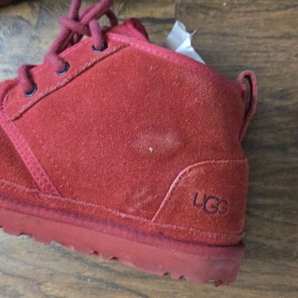 UGG Womens 7 Men 6 Neumel Ankle Chukka Casual Suede Boots Samba Red 3236 - Picture 11 of 12
